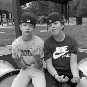 Meet your Posher, Sam